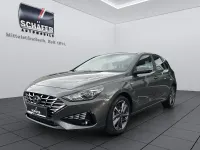 Gebraucht Hyundai i30 Trend 120 PS (88 kW) 2023 Limousine
