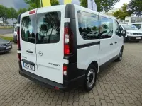 Gebraucht Opel Vivaro 125 PS (91 kW) 2017 Weiß Van / Kleinbus