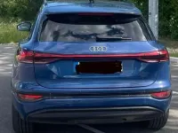 Gebraucht Audi Q6 e-tron Comfort 185 kW (252 PS) 2025 Blau SUV