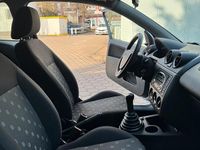 Gebraucht Ford Fiesta 70 PS (51 kW) 2005 Blau Kleinwagen