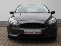 Gebraucht Ford Focus Ambiente 101 PS (74 kW) 2015 Grau Kombi