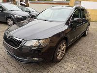 Gebraucht Skoda Superb Elegance 200 PS (147 kW) 2013 Schwarzmagic perleffekt Kombi