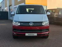 Gebraucht VW Multivan 150 PS (110 kW) 2016 Rot Van / Kleinbus