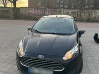 Gebraucht Ford Fiesta 101 PS (74 kW) 2013 Schwarz Kleinwagen