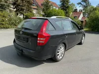 Używany Kia Ceed 110 KM (80 kW) 2007 Czarny Hatchback
