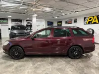 Gebraucht Skoda Octavia Elegance 160 PS (117 kW) 2011 Rot Kombi
