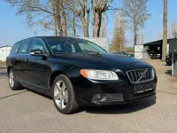 Gebraucht Volvo V70 Summum 185 PS (136 kW) 2008 Schwarz Kombi