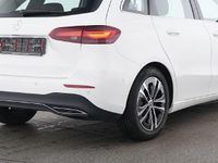 Gebraucht Mercedes B200 Advanced 163 PS (119 kW) 2024 Polarweiß Van / Kleinbus