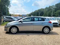 Gebraucht Toyota Auris Edition 132 PS (97 kW) 2013 Grau Limousine