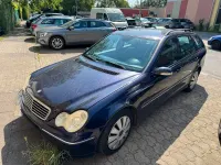 Gebraucht Mercedes C180 Avantgarde 143 PS (105 kW) 2003 Violett Kombi