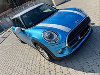 Gebraucht Mini Cooper D 116 PS (85 kW) 2016 Blau Kleinwagen