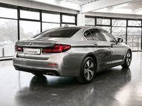 Gebraucht BMW 520 190 PS (139 kW) 2023 Grau Limousine