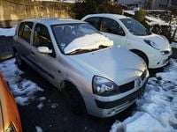 Gebraucht Renault Clio II 100 PS (73 kW) 2001 Silber Kleinwagen