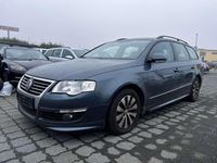 Gebraucht VW Passat 105 PS (77 kW) 2010 Islandgrau perleffekt metallic Kombi