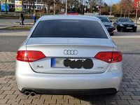 Gebraucht Audi A4 Ambiente 160 PS (117 kW) 2011 Silber Limousine