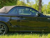 Gebraucht BMW 118 Cabriolet Advantage 143 PS (105 kW) 2011 Schwarz Cabrio