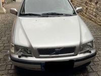 Brugt Volvo V40 95 HK (69 kW) 1999 Sølv Stationcar