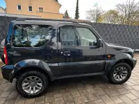 Gebraucht Suzuki Jimny Style 86 PS (63 kW) 2009 Grün SUV