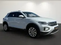 Second-hand VW T-Roc Style 150 CP (110 kW) 2024 Alb SUV