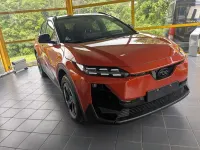 Neu Subaru Uncharted 166 kW (227 PS) 2026 Orange SUV