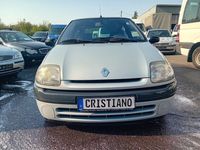 Gebraucht Renault Clio II 90 PS (66 kW) 1999 Grau Kleinwagen