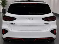 Gebraucht Kia Ceed GT GT 204 PS (150 kW) 2022 Weiß Limousine