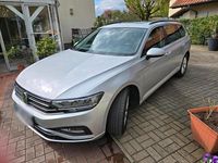 Usata VW Passat 122 CV (89 kW) 2020 Argento Station wagon