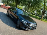 Gebraucht Mercedes 180 122 PS (89 kW) 2021 Schwarz Limousine