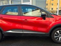 Gebraucht Renault Captur Experience 90 PS (66 kW) 2017 Rot SUV
