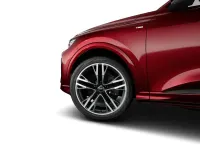Gebraucht Audi Q5 S-Line 204 PS (150 kW) 2025 Grenadinerot metallic SUV