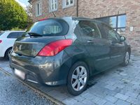 gebraucht Peugeot 308 1.6 16v bj2013 145000km