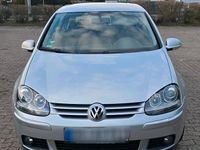 Gebraucht VW Golf V 102 PS (75 kW) 2005 Silber Kleinwagen