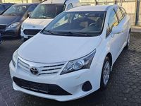 Gebraucht Toyota Avensis Basis 132 PS (97 kW) 2012 Super white 2 Kombi
