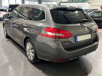 gebraucht Peugeot 308 1.5 HDi SW Automatik **Navi*Panorama*Spur**