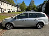 Gebraucht Ford Focus Style 110 PS (80 kW) 2009 Grau Kombi