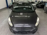 Usata Ford Galaxy 326 CV (239 kW) 2018 Grigio Monovolume