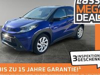 Gebraucht Toyota Aygo X Pulse 72 PS (52 kW) 2022 Juniper blue metallic/ night sky black SUV