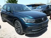 Gebraucht VW Tiguan Life 150 PS (110 kW) 2022 Blau metallic SUV