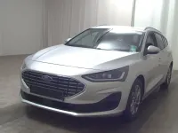 Usado Ford Focus Titanium X 116 CV (85 kW) 2023 Plateado Berlina