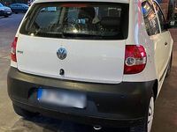 Gebraucht VW Fox 55 PS (40 kW) 2004 Weiß Kleinwagen