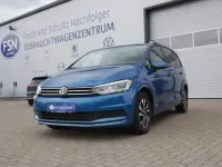 Gebraucht VW Touran Active 150 PS (110 kW) 2023 Blau Van / Kleinbus