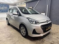 Gebraucht Hyundai i10 Classic 69 PS (50 kW) 2018 Silber Kleinwagen