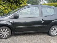 Gebraucht Renault Twingo Authentique 58 PS (42 kW) 2008 Schwarz Kleinwagen