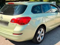 Gebraucht Opel Astra 140 PS (102 kW) 2012 Kombi