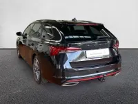 Gebraucht Skoda Octavia RS 200 PS (147 kW) 2022 Blackmagic perleffekt Kombi