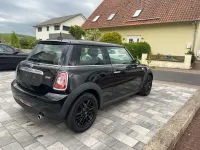Gebraucht Mini ONE 98 PS (72 kW) 2014 Schwarz Kleinwagen