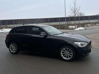 Gebraucht BMW 116 Efficient Dynamics 118 PS (86 kW) 2013 Schwarz Kleinwagen