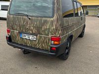 Gebraucht VW Caravelle 102 PS (75 kW) 2003 Grün Van / Kleinbus