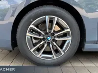 Gebraucht BMW 223 Active Tourer M Sport 204 PS (150 kW) 2025 Grau Van / Kleinbus