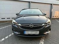 Gebraucht Opel Astra 160 PS (117 kW) 2016 Grau Kombi